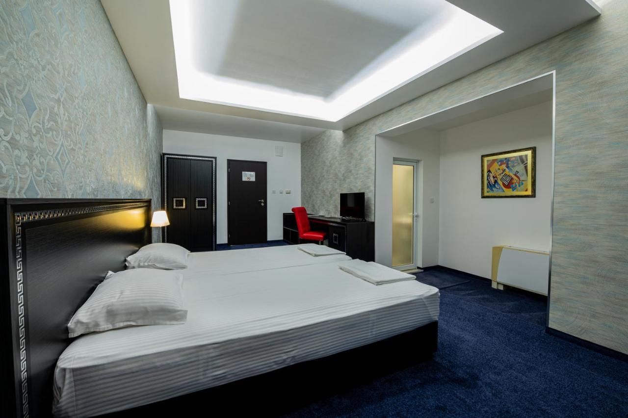 סטרה זגורה Hotel Elegance מראה חיצוני תמונה