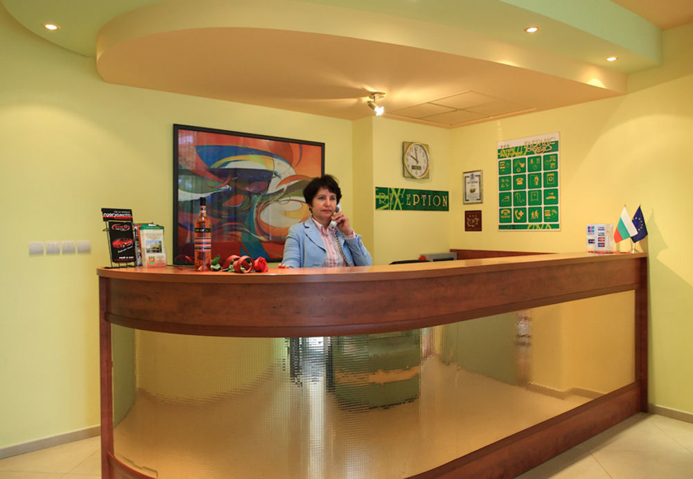 סטרה זגורה Hotel Elegance מראה חיצוני תמונה